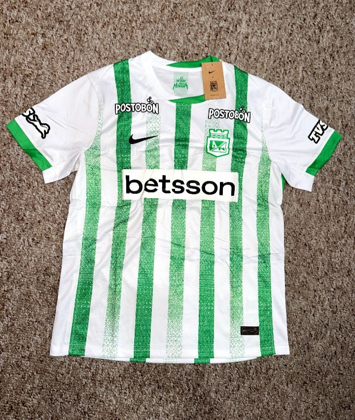 Camiseta Nacional