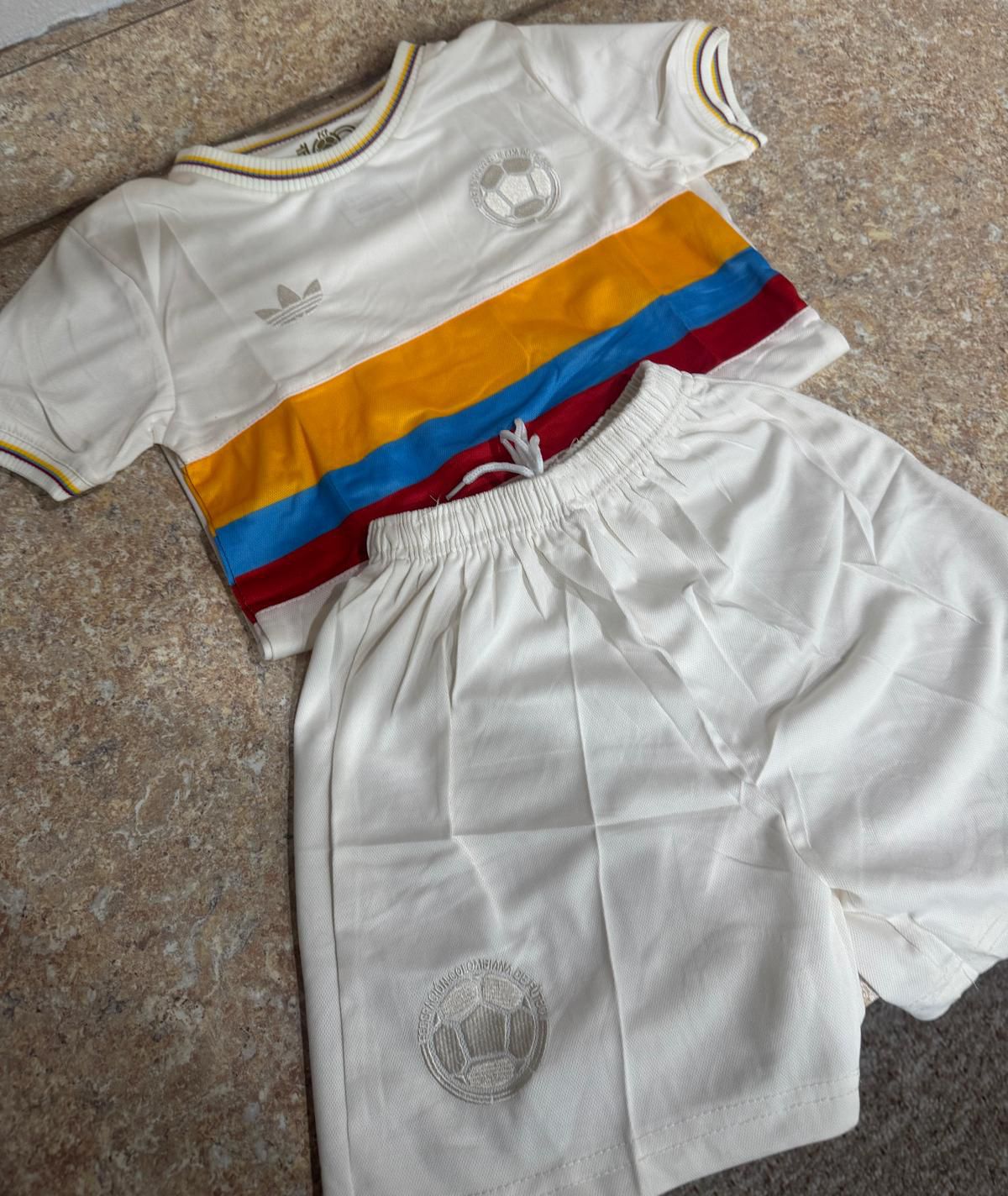 Camiseta 100 Años Colombia Niños